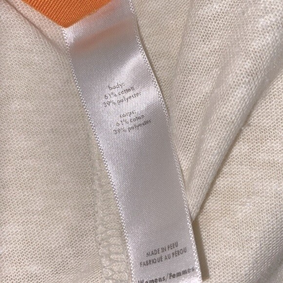 Lucy ivory color top size small - Picture 4 of 4